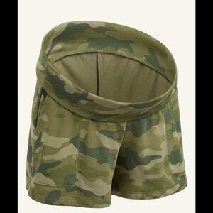 NWT Maternity rollover  Waist Green Camo Shorts